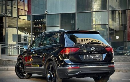 Volkswagen Tiguan II, 2022 год, 2 775 000 рублей, 4 фотография