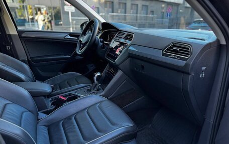 Volkswagen Tiguan II, 2022 год, 2 775 000 рублей, 10 фотография