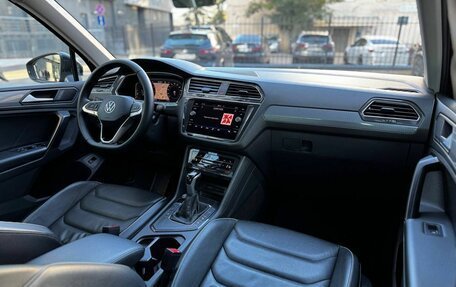 Volkswagen Tiguan II, 2022 год, 2 775 000 рублей, 9 фотография
