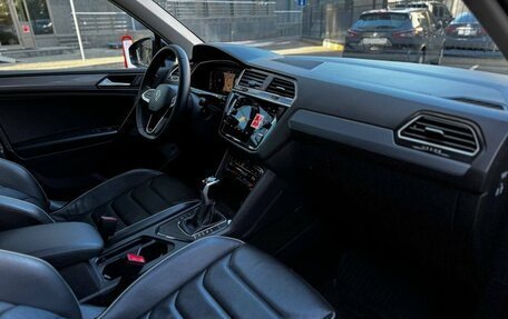 Volkswagen Tiguan II, 2022 год, 2 775 000 рублей, 11 фотография