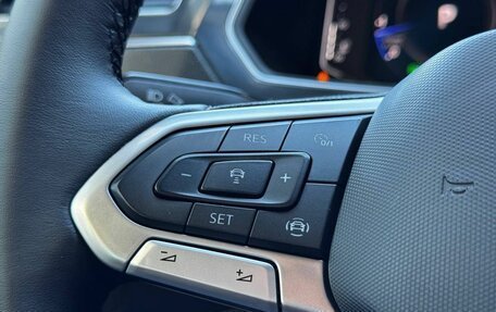 Volkswagen Tiguan II, 2022 год, 2 775 000 рублей, 20 фотография