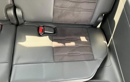 Honda Stepwgn, 2023 год, 2 190 000 рублей, 20 фотография