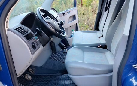 Volkswagen Transporter T5 рестайлинг, 2008 год, 1 650 000 рублей, 13 фотография