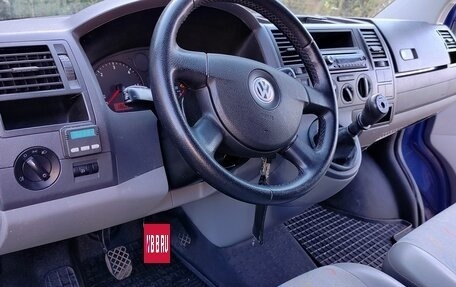Volkswagen Transporter T5 рестайлинг, 2008 год, 1 650 000 рублей, 12 фотография