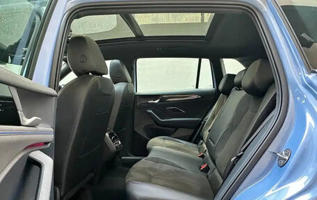 Volkswagen Tiguan, 2025 год, 4 543 000 рублей, 17 фотография