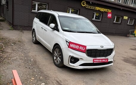 KIA Carnival III, 2020 год, 3 300 000 рублей, 1 фотография