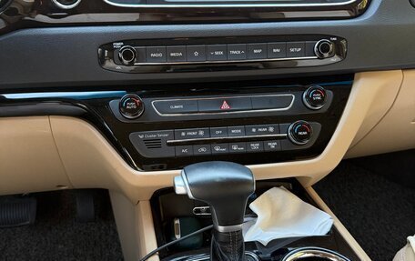 KIA Carnival III, 2020 год, 3 300 000 рублей, 12 фотография