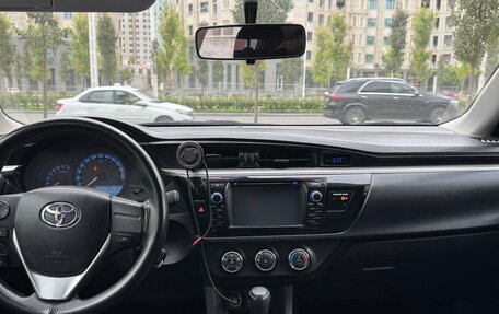 Toyota Corolla, 2013 год, 1 150 000 рублей, 12 фотография