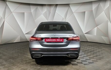Mercedes-Benz E-Класс, 2021 год, 4 350 000 рублей, 8 фотография