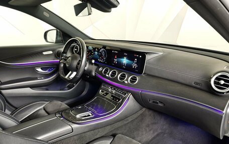 Mercedes-Benz E-Класс, 2021 год, 4 350 000 рублей, 13 фотография
