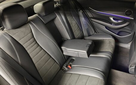 Mercedes-Benz E-Класс, 2021 год, 4 350 000 рублей, 17 фотография