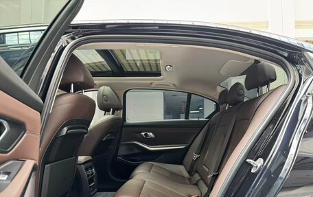 BMW 3 серия, 2022 год, 2 770 000 рублей, 9 фотография