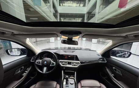 BMW 3 серия, 2022 год, 2 770 000 рублей, 14 фотография
