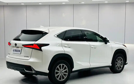 Lexus NX I, 2021 год, 2 500 000 рублей, 4 фотография