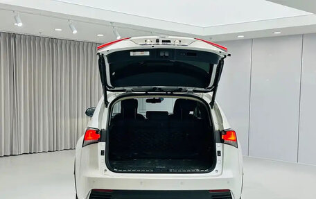 Lexus NX I, 2021 год, 2 500 000 рублей, 20 фотография