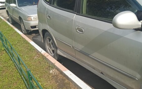 Nissan Tino, 2001 год, 140 000 рублей, 3 фотография