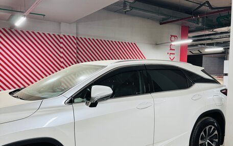 Lexus RX IV рестайлинг, 2019 год, 5 100 000 рублей, 6 фотография