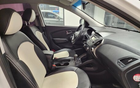 Hyundai ix35 I рестайлинг, 2015 год, 1 390 000 рублей, 11 фотография