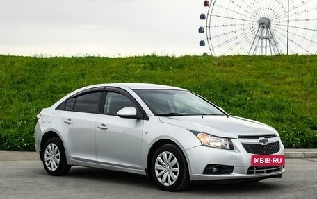 Chevrolet Cruze II, 2011 год, 650 000 рублей, 5 фотография
