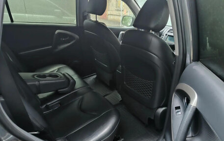 Toyota RAV4, 2011 год, 1 550 000 рублей, 8 фотография