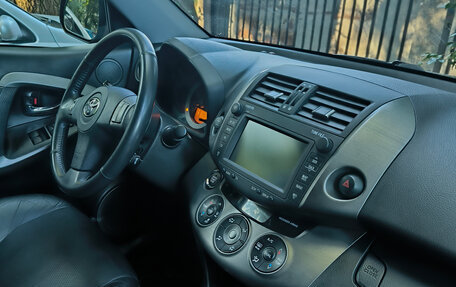 Toyota RAV4, 2011 год, 1 550 000 рублей, 6 фотография