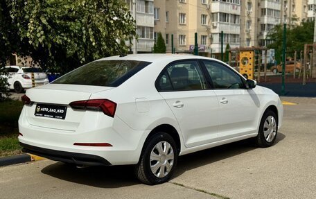 Skoda Rapid II, 2021 год, 990 000 рублей, 3 фотография