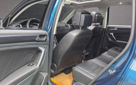 Volkswagen Tiguan II, 2022 год, 4 660 000 рублей, 11 фотография