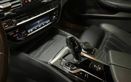 BMW 5 серия, 2021 год, 4 600 000 рублей, 14 фотография