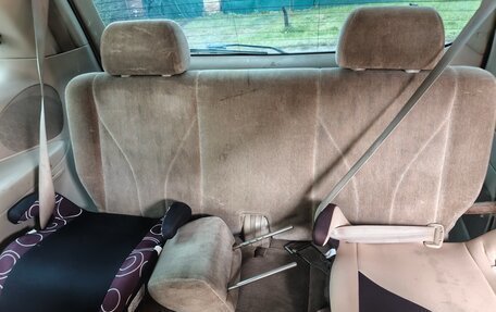 Mazda MPV II, 2001 год, 300 000 рублей, 9 фотография