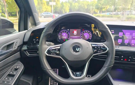 Volkswagen Golf VIII, 2023 год, 1 975 275 рублей, 14 фотография