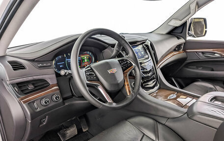 Cadillac Escalade IV, 2016 год, 3 900 000 рублей, 16 фотография