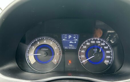 Hyundai Solaris II рестайлинг, 2014 год, 1 040 000 рублей, 9 фотография