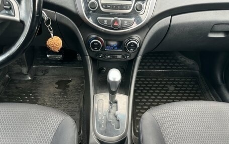 Hyundai Solaris II рестайлинг, 2014 год, 1 040 000 рублей, 11 фотография