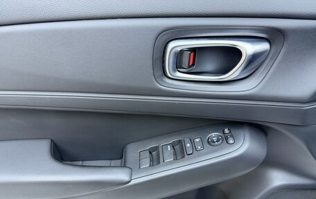 Honda Vezel, 2023 год, 1 830 000 рублей, 8 фотография