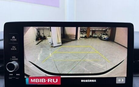 Honda Vezel, 2023 год, 1 830 000 рублей, 11 фотография