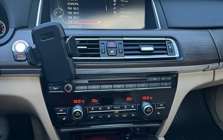 BMW 7 серия, 2012 год, 2 500 000 рублей, 16 фотография