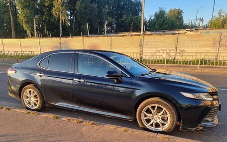 Toyota Camry, 2019 год, 2 500 000 рублей, 14 фотография