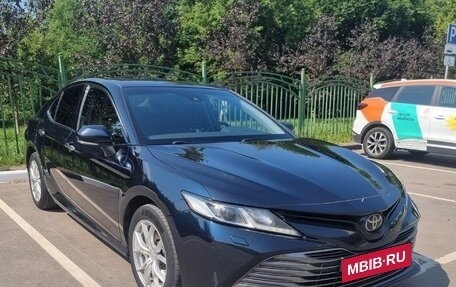 Toyota Camry, 2019 год, 2 500 000 рублей, 6 фотография