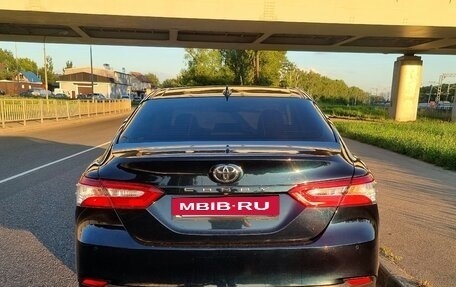 Toyota Camry, 2019 год, 2 500 000 рублей, 13 фотография