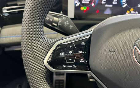 Volkswagen Tiguan, 2026 год, 5 099 000 рублей, 28 фотография