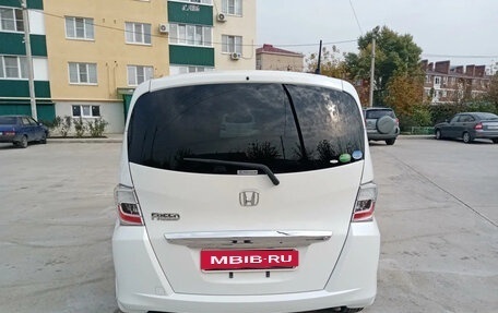 Honda Freed I, 2013 год, 927 000 рублей, 4 фотография