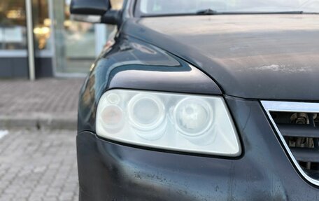Volkswagen Touareg III, 2004 год, 592 000 рублей, 3 фотография