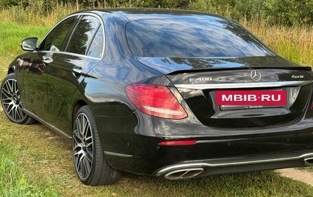 Mercedes-Benz E-Класс, 2017 год, 3 500 000 рублей, 8 фотография