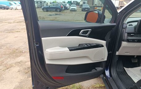 KIA Carnival, 2023 год, 4 400 000 рублей, 9 фотография