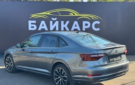 Volkswagen Jetta VII, 2018 год, 1 590 000 рублей, 5 фотография