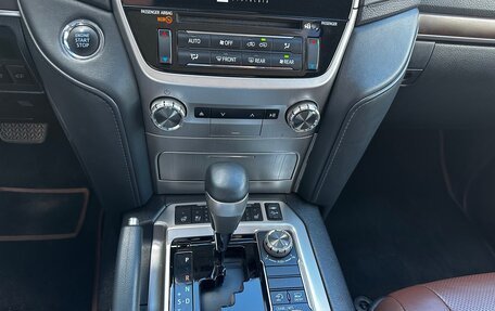 Toyota Land Cruiser 200, 2016 год, 5 440 000 рублей, 16 фотография