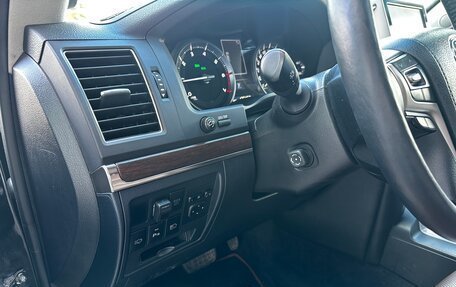 Toyota Land Cruiser 200, 2016 год, 5 440 000 рублей, 15 фотография