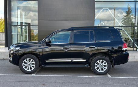 Toyota Land Cruiser 200, 2016 год, 5 440 000 рублей, 2 фотография