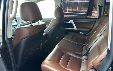 Toyota Land Cruiser 200, 2016 год, 5 440 000 рублей, 19 фотография