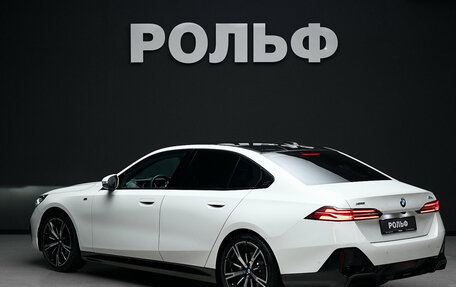 BMW 5 серия, 2025 год, 8 600 000 рублей, 8 фотография